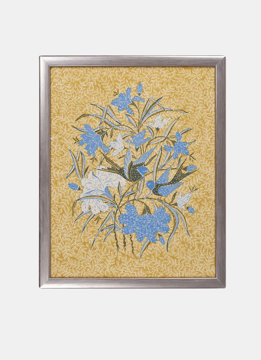 Bouquet of Two Perching Birds with Leaf Background